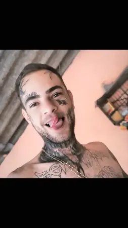 Foto 2 de Tatuado Lingua Dupla
