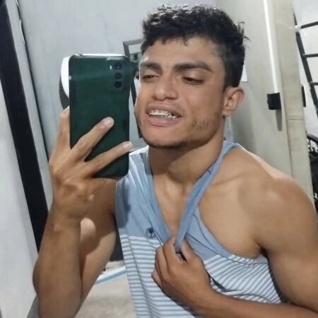 Foto 1 de Lucas Lima